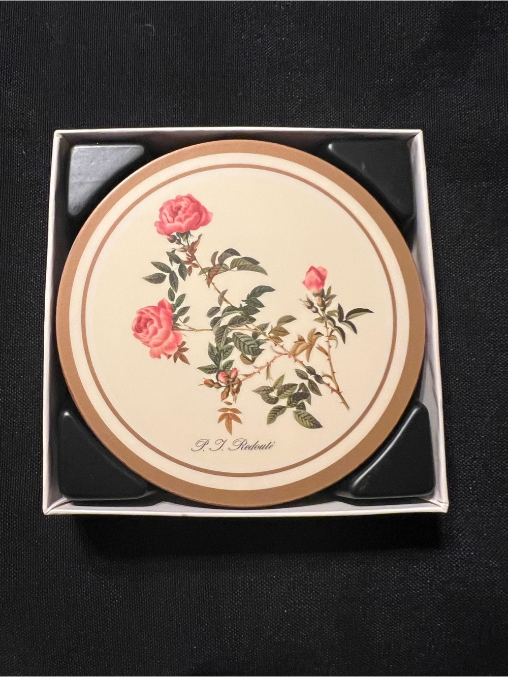 Pimpernel Traditional Collection Six Cream and Red 4” Coasters